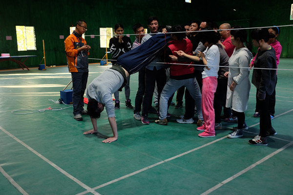Forging Stronger Tuoyuan People: Outdoor Team Building Training