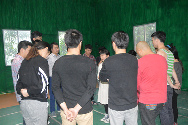 Forging Stronger Tuoyuan People: Outdoor Team Building Training
