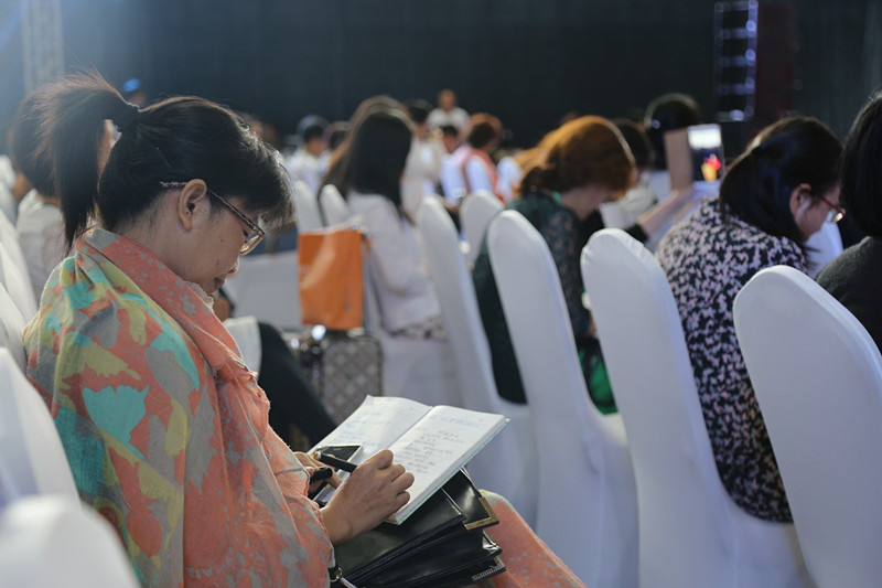 2016 International Forum on Family Education (IFFE) Successfully Held at Zhongshan Expo Center