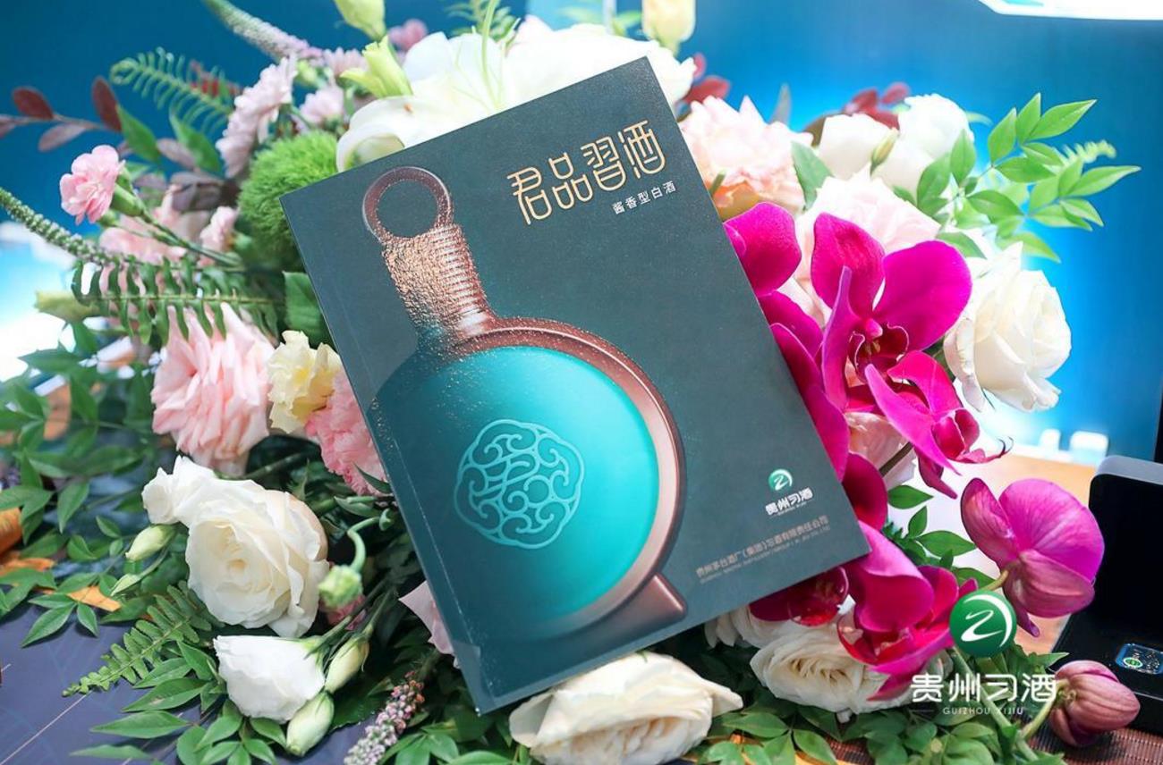  广告策划公司带你进行一场留住青春的终极抗争